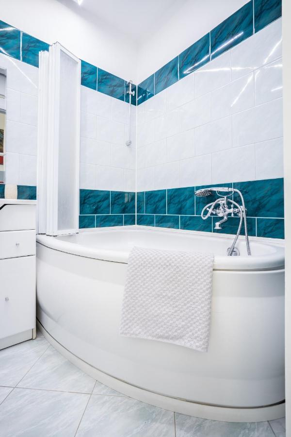 Sloneczny I Cichy Apartament Przy Starym Miescie Varsovie Extérieur photo